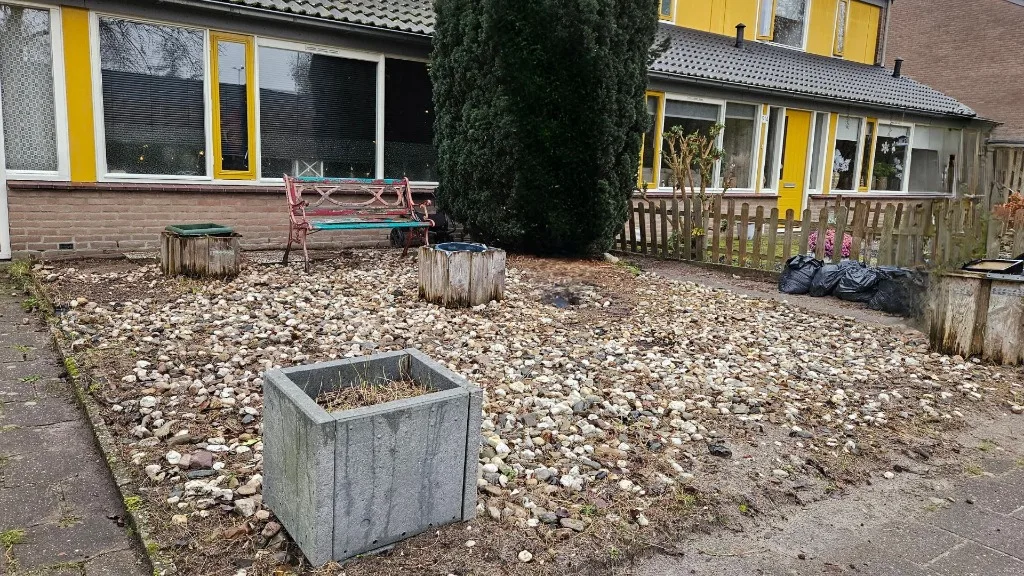 Oorspronkelijke situatie van de grote grindtuin in Apeldoorn vóór de herinrichting